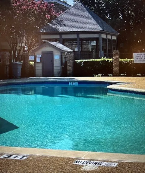 617 Carriagehouse Ln #E-3 — Photo 14