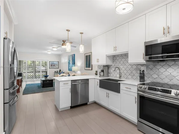 6580 Santona St #A1, Coral Gables, FL 33146