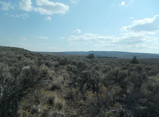 Gloria Rd, Christmas Valley, OR 97641