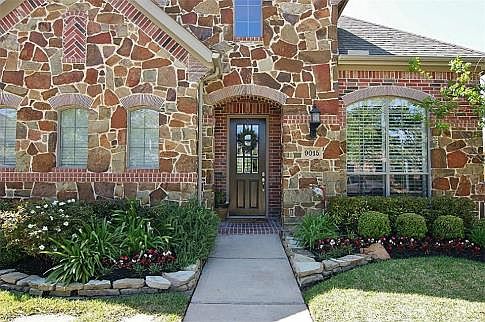 3rd image of 9015 Cobble Falls Ct