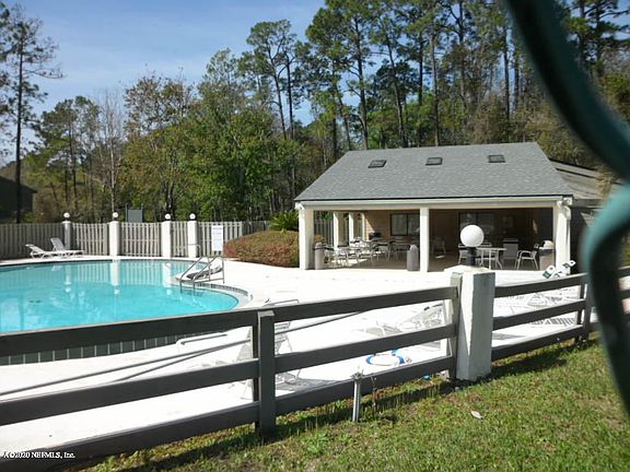5th image of 7623 W Baymeadows Cir #2031