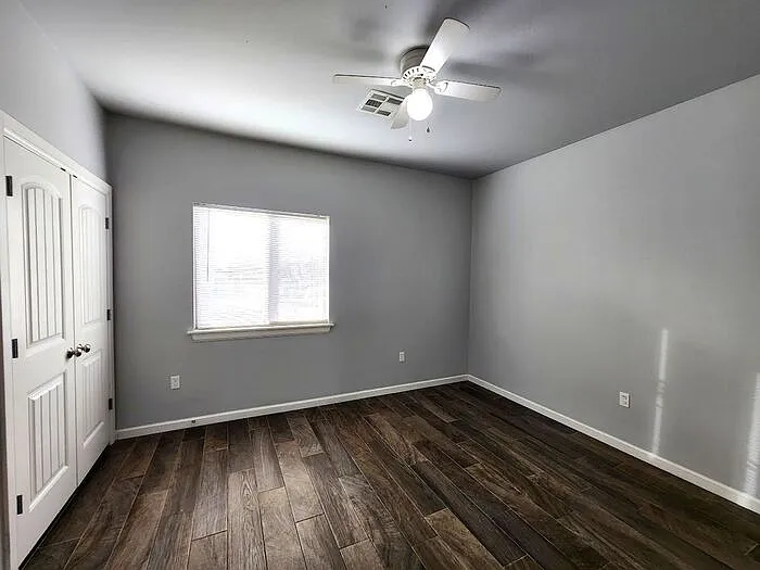 1120 E Campbell St — Photo 19