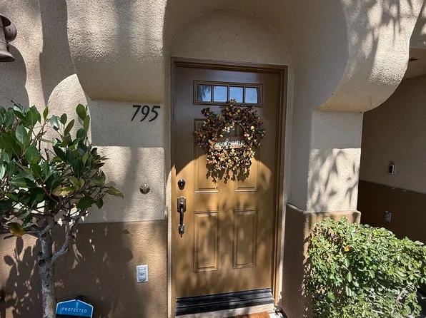 795 Caminito Valiente, Chula Vista, CA 91911