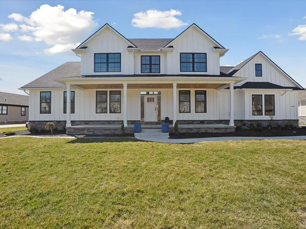 1189 Invitational Dr, Metamora, MI 48455