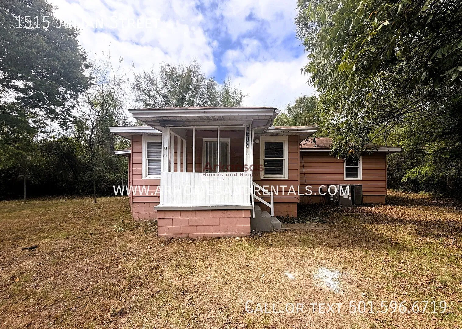 ~ 1/2 Off First Month's Rent ~ 1515 Julian Street - 3 Bedroom | 1 Bathroom — Photo 1