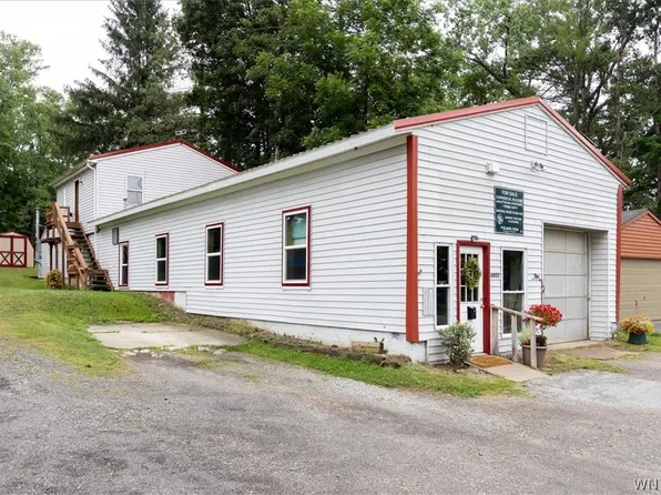 8855 State Rd, Colden, NY 14033