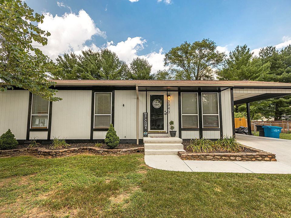 3343 Meadowrun Dr NE, Roanoke, VA 24012 Zillow