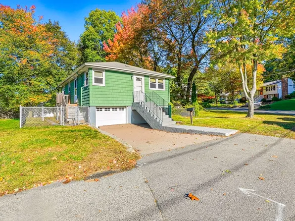 24 Overlook Ave, Dedham, MA 02026