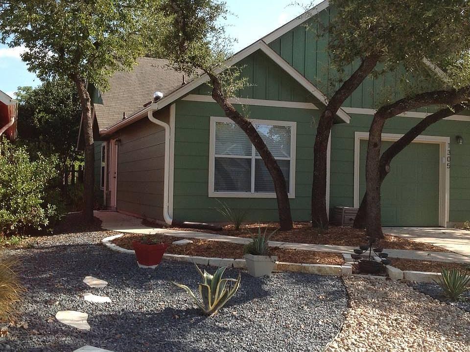 Street view of house