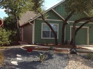 1305 E 3rd St, Georgetown, TX 78626
