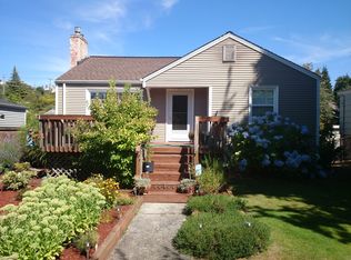 5926 38th Ave SW, Seattle, WA 98126