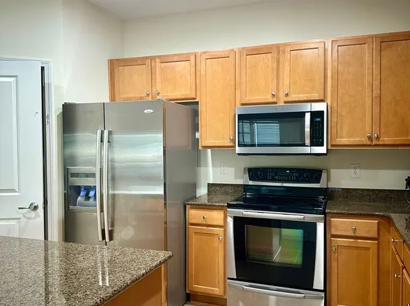 6815-103 Hanesbrook Cir, Clemmons, NC 27012