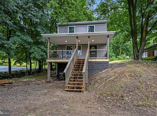 1084 Oyster Mill Rd, Camp Hill, PA 17011