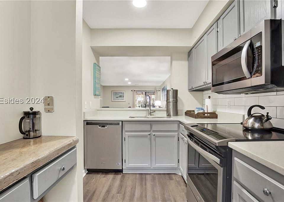 1st image of 36 Deallyon Ave APT 66