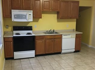 102 Sunnyside Ave #2ND, Waterbury, CT 06708