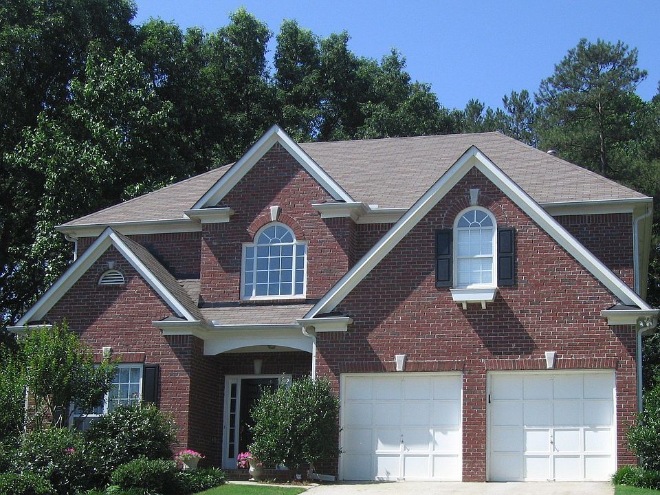 5770 Rives Drive