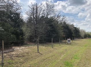 1640 E Parker Rd, Muldoon, TX 78949