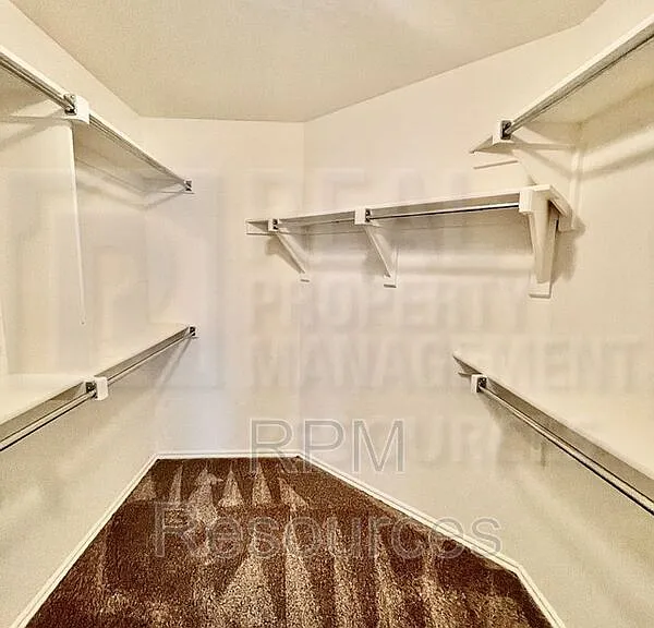10913 SW 30th St — Photo 24