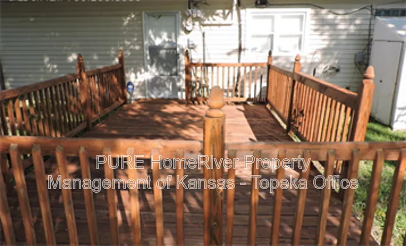 Linkins Foster — Photo 4