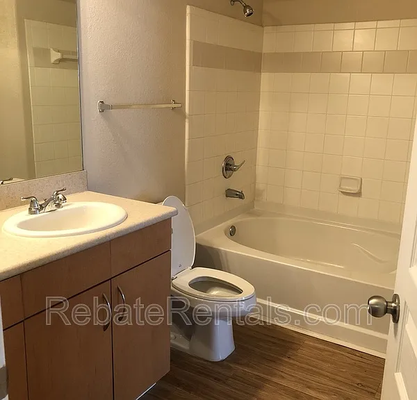 8290 Gate Pkwy W #1019 — Photo 17