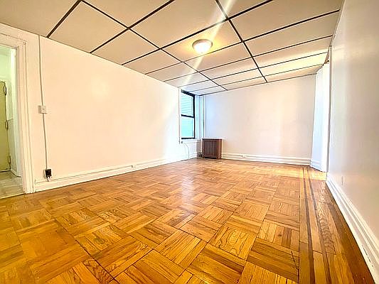 2nd image of 1221 60th St #B4