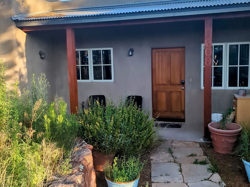1st image of 609 Cielo Grande