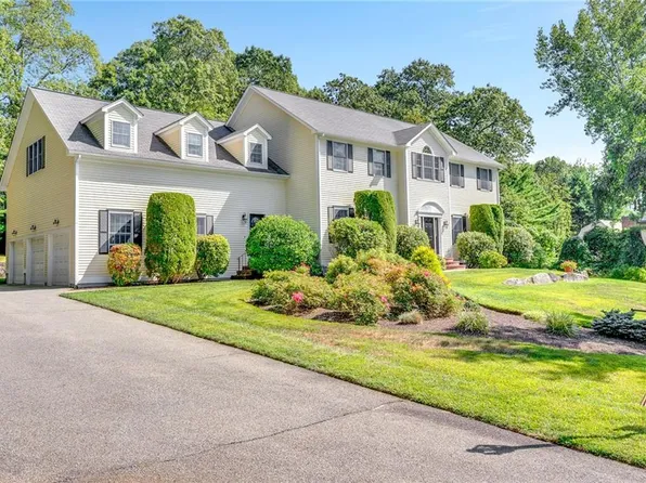 185 Joseph Ct, Warwick, RI 02886