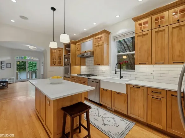 2743 N Wilton Ave Unit 1, Chicago, IL 60614