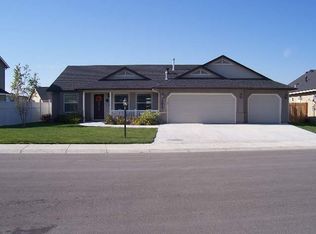 3075 N Timberfalls Pl, Meridian, ID 83642