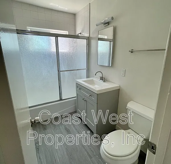 4784 Bermuda Ave #H — Photo 8