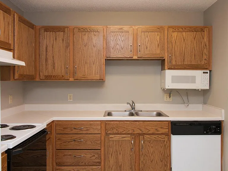 Northridge Heights Apartments — Photo 135