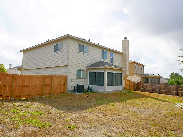 109 Willow Hl — Photo 38