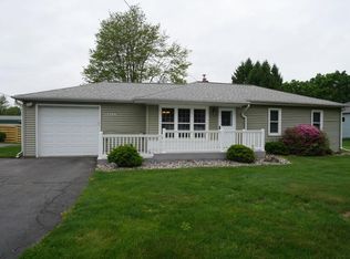 12589 Perry Rd, Battle Creek, MI 49015