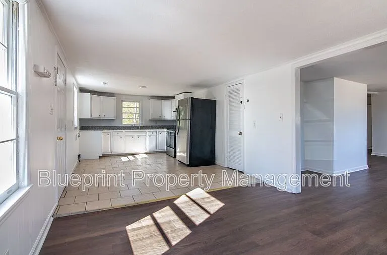 119 Wheeler Dr — Photo 20