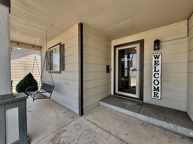 4631 Fencer Rd — Photo 20