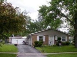 1654 Brittany Ln, Hoffman Estates, IL 60192