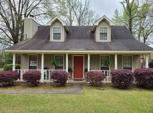 823 Cobblestone Curv, Prattville, AL 36067