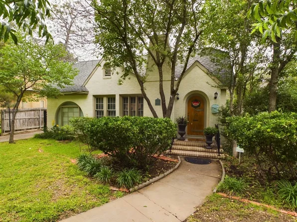 2003 Elizabeth Dr, Brownwood, TX 76801