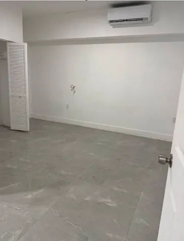 1 bed, $1,300 — Photo 3