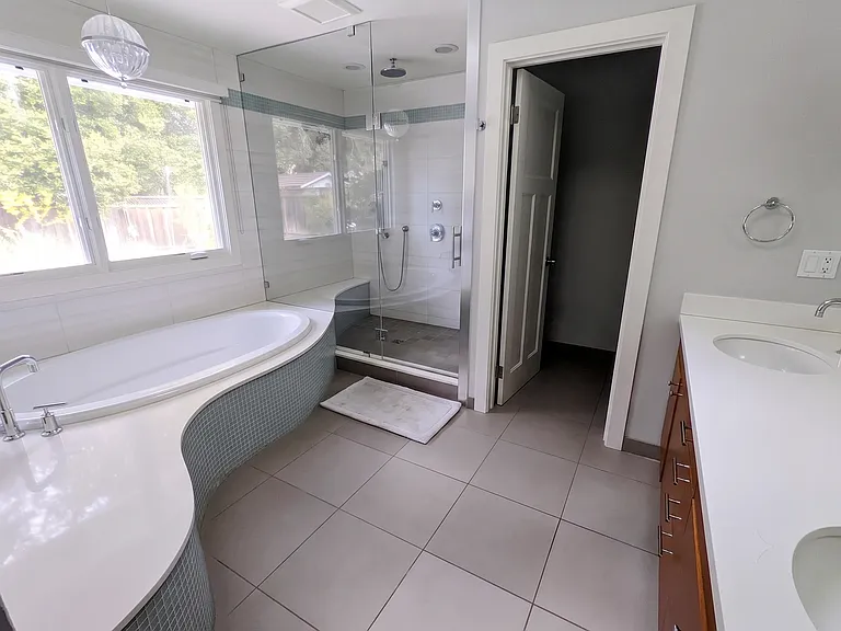 1525 Kensington Cir — Photo 13