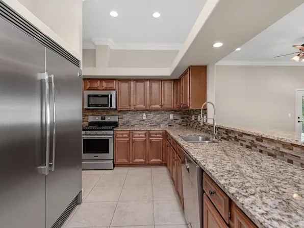 116 Wellington Rd, Fort Walton Beach, FL 32547