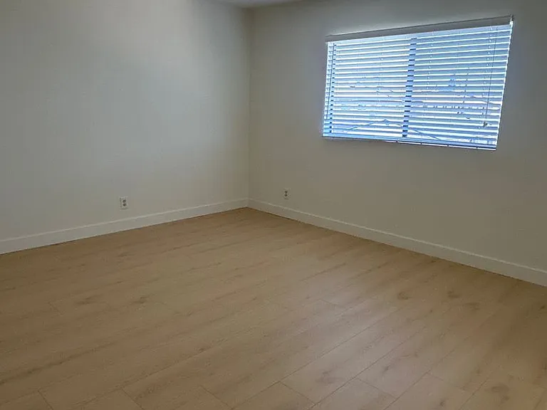 2120 Mountain View Rd — Photo 13