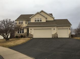 8591 College Trl, Inver Grove Heights, MN 55076