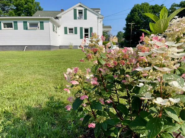 8 Averill St, Otego, NY 13825