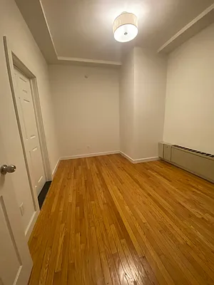 Rented by Voro NYC | media 23