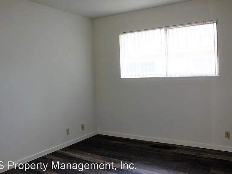 3484 Angelina Dr — Photo 8