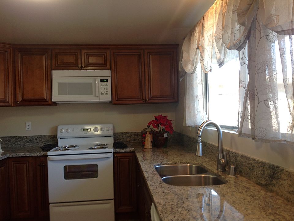 1st image of 14919 S Normandie Ave APT 32