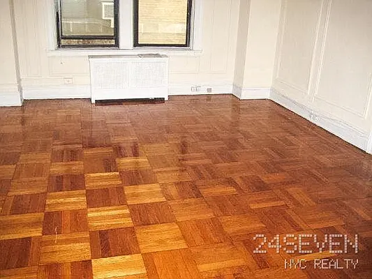 Rented by 24 7 NYC Realty Inc. | media 21