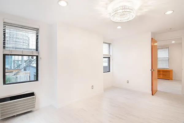 Rented by WAM Partners - William Moses Co. | media 27