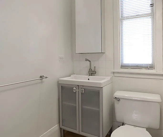 304 Walnut St #U3 — Photo 21